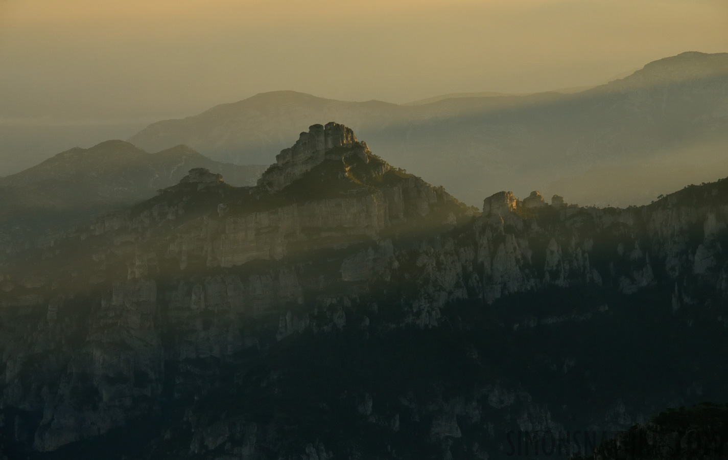 [135 mm, 1/1250 Sek. bei f / 10, ISO 1000]